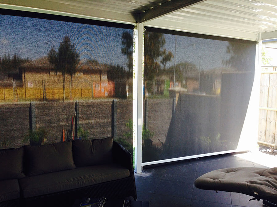 Drop outdoor blinds