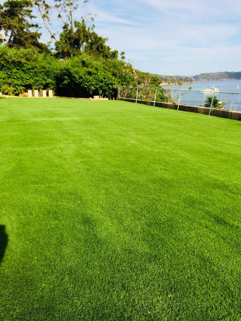 Artificial turf