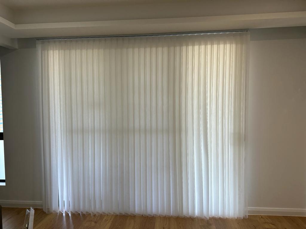 Sheer curtain